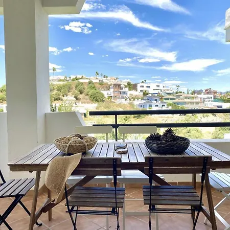 Tuhome Los Iris Malaga Exterior photo